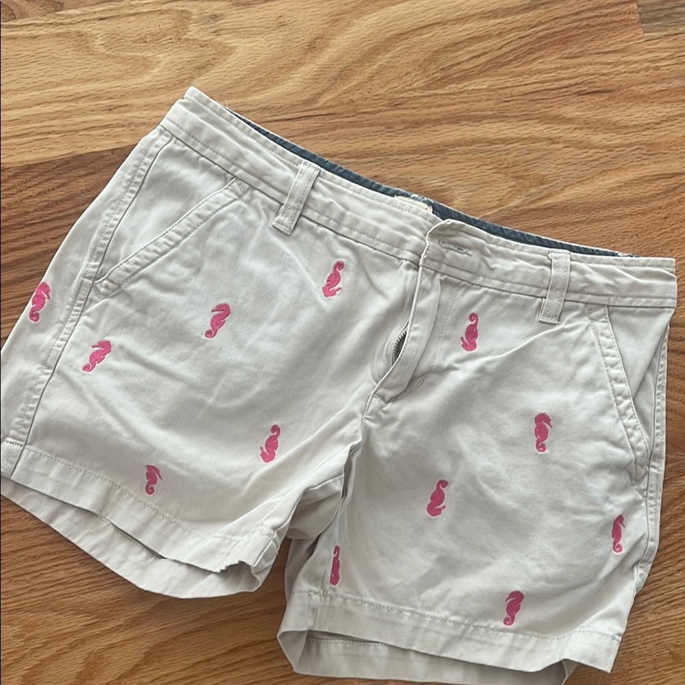G.H. Bass & Co. White and Pink Bermuda Shorts